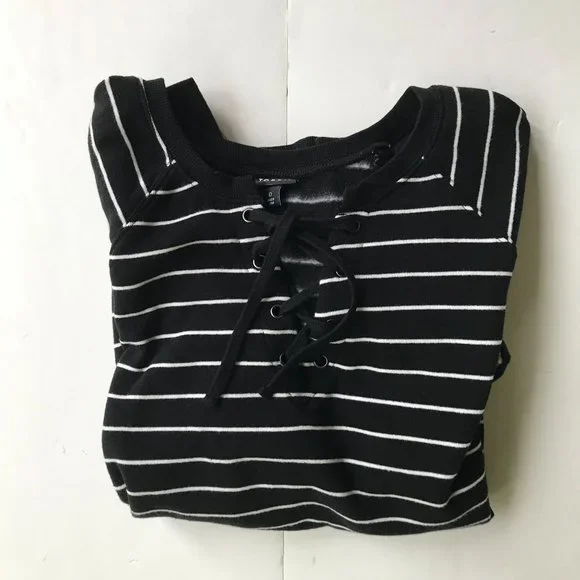 Torrid Black Stripe Lace-Up Fleece Sweatshirt Torrid 0 Size 10-12 Raglan Sleeves - Picture 10 of 12
